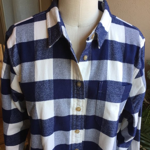 L.L. Bean Tops - L.L. Bean Buffalo Check Flannel Shirt NEW